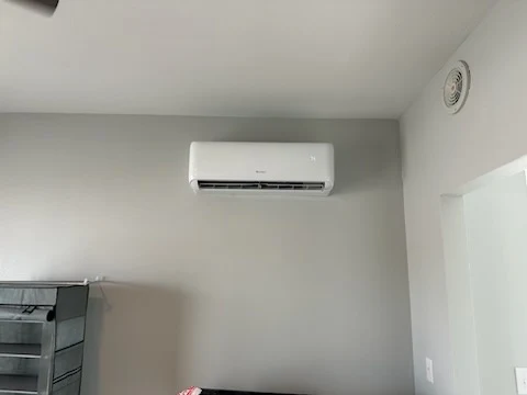 Real mini split installation in San Antonio, TX