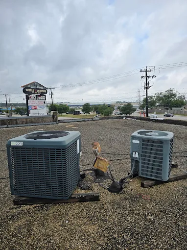 Miller Cooling & Heating rooftop AC units in San Antonio, TX